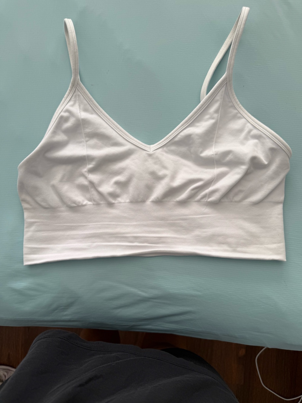 ALO Yoga White Seamless Sports Bralette